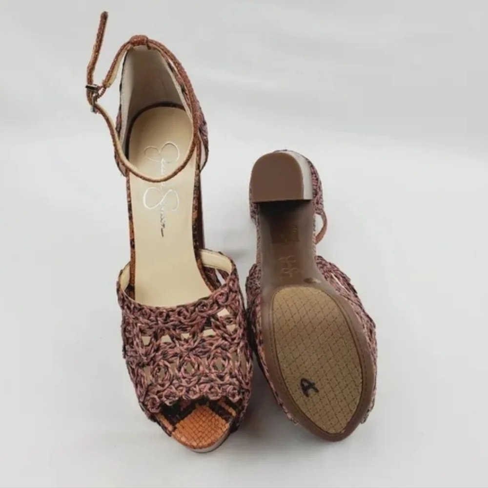 Jessica Simpson JSDessie platform Heel sandals